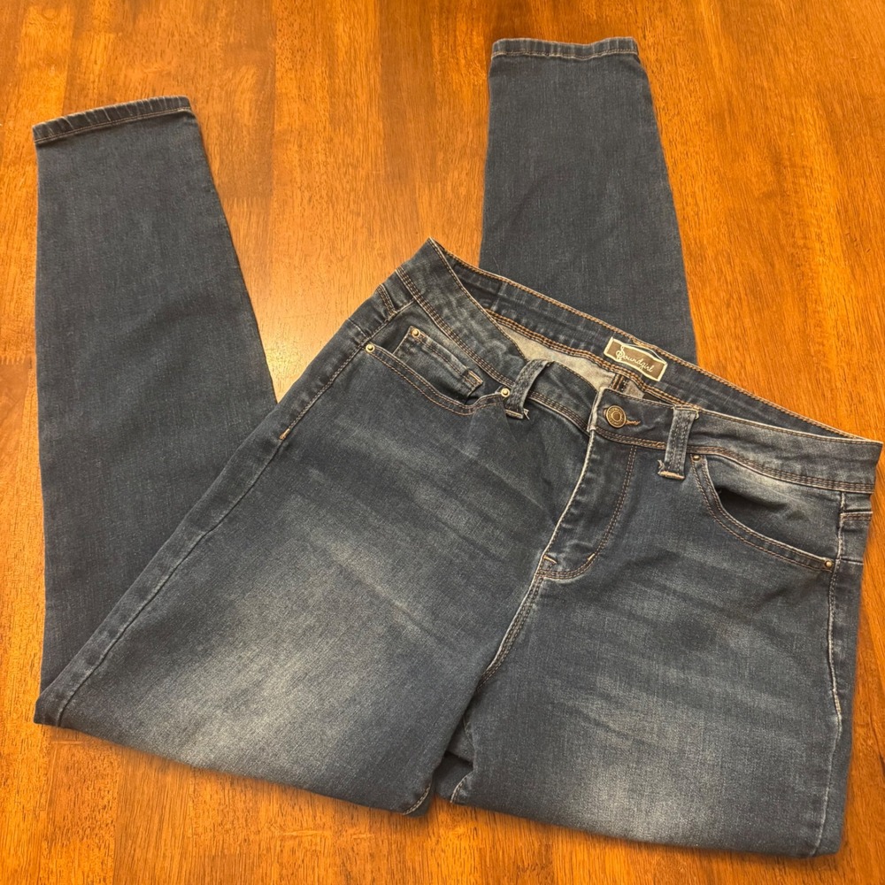 Soundgirl Womens Size 13 Dark Wash Skinny Jeans Mid Rise Stretch Denim Blue